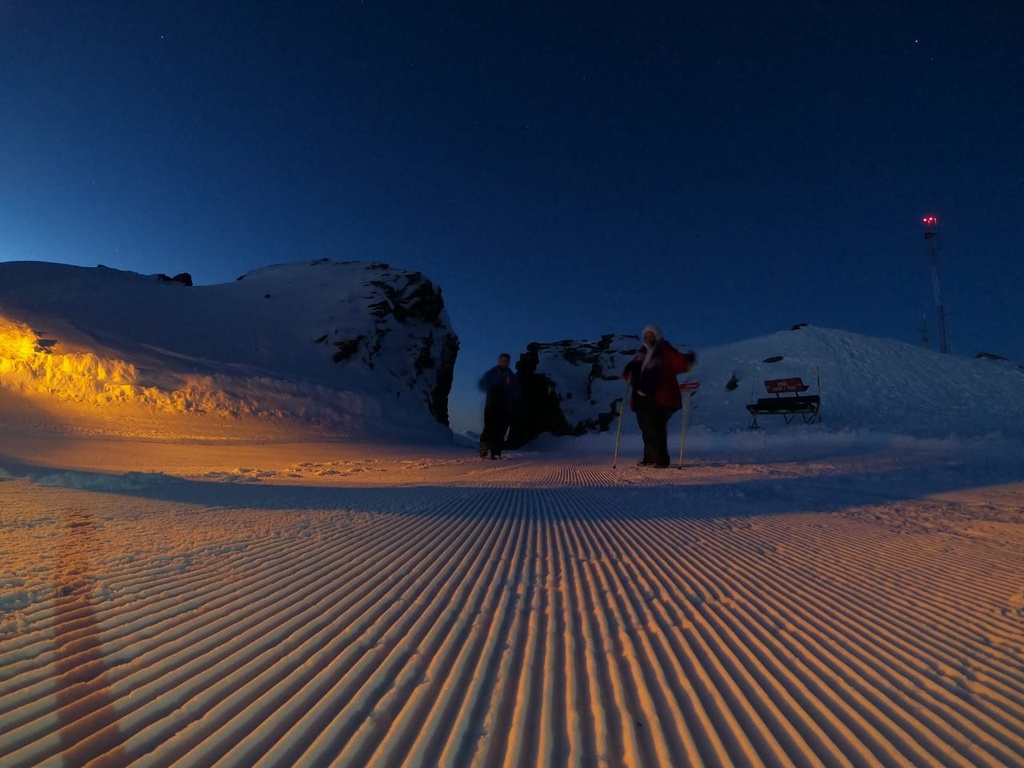 Experiencia de Ski Nocturno Cerro Castor